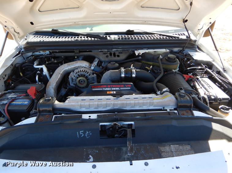 image for item DE8436 2005 Ford F350 Super Duty XL SuperCab utility bed pickup truck