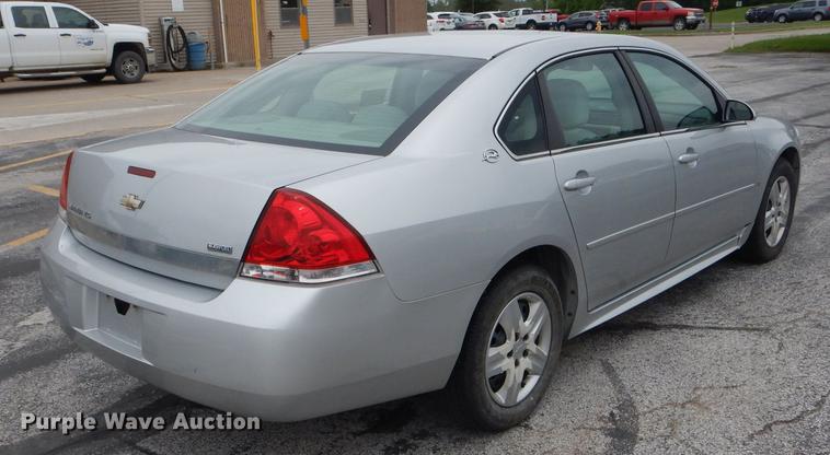 image for item DE8443 2009 Chevrolet Impala LS