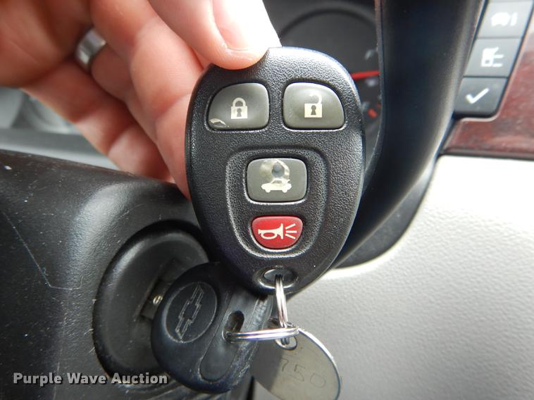 image for item DE8443 2009 Chevrolet Impala LS