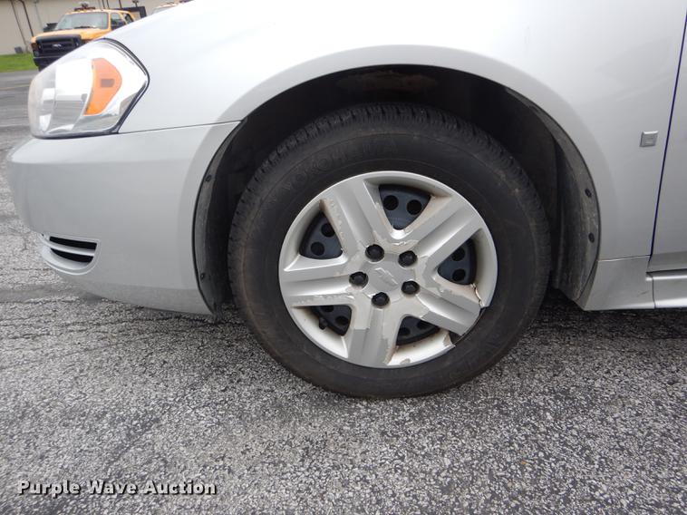 image for item DE8443 2009 Chevrolet Impala LS