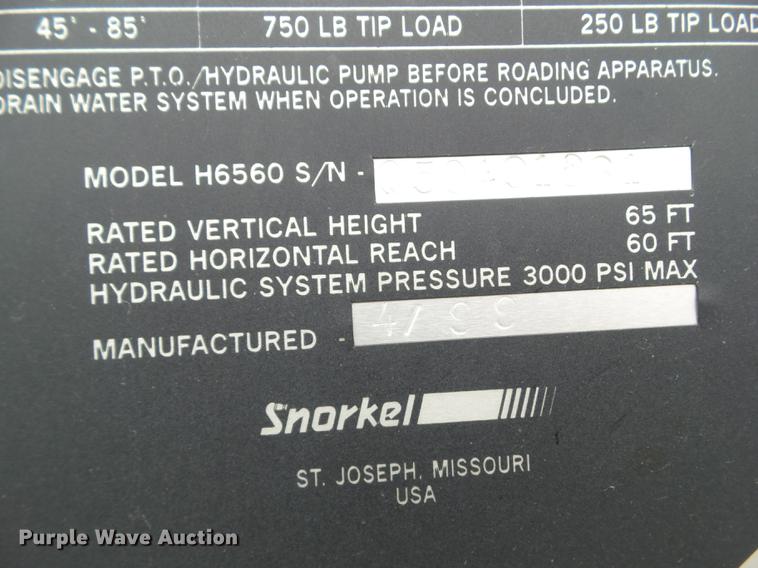 image for item DF0764 1999 Pierce aerial fire truck