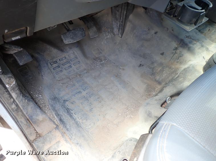 image for item DF1192 2013 Ford F350 Super Duty Crew Cab pickup truck