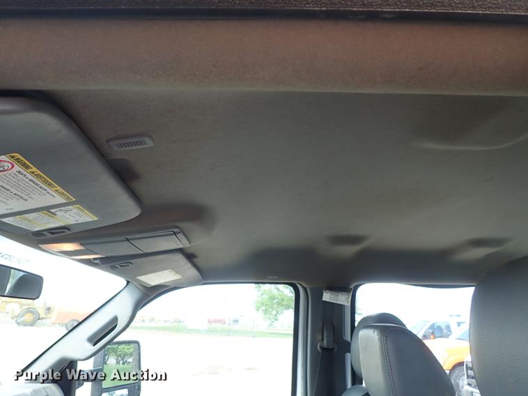 image for item DF1192 2013 Ford F350 Super Duty Crew Cab pickup truck