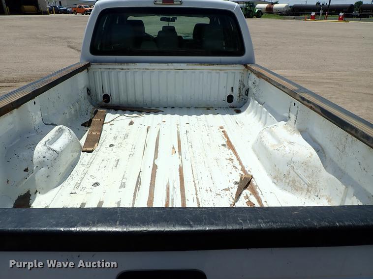 image for item DF1192 2013 Ford F350 Super Duty Crew Cab pickup truck