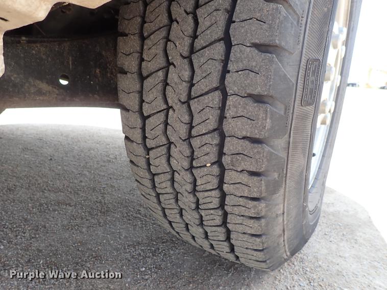 image for item DF1192 2013 Ford F350 Super Duty Crew Cab pickup truck