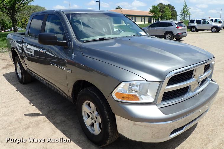 image for item DF1193 2012 Dodge Ram 1500 Crew Cab pickup truck