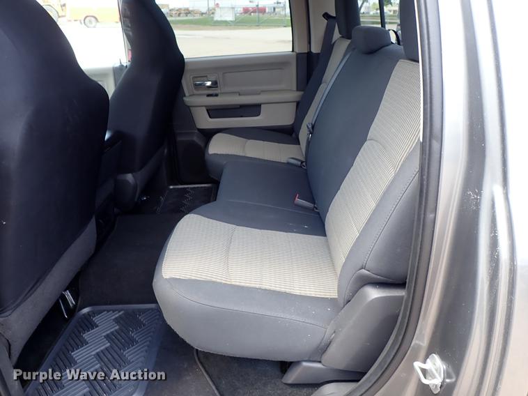 image for item DF1193 2012 Dodge Ram 1500 Crew Cab pickup truck