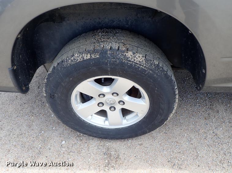 image for item DF1193 2012 Dodge Ram 1500 Crew Cab pickup truck