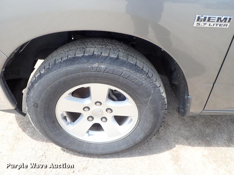 image for item DF1193 2012 Dodge Ram 1500 Crew Cab pickup truck