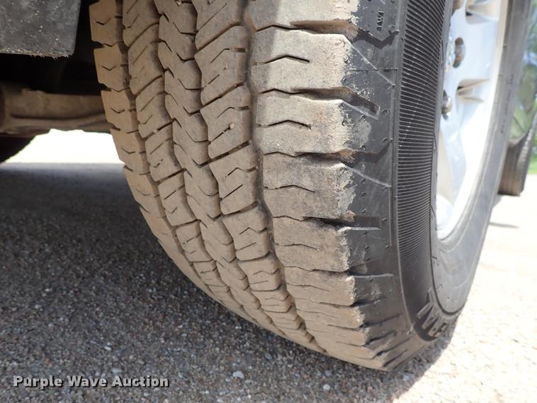 image for item DF1193 2012 Dodge Ram 1500 Crew Cab pickup truck