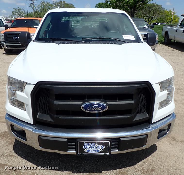 image for item DF1194 2015 Ford F150 SuperCrew pickup truck