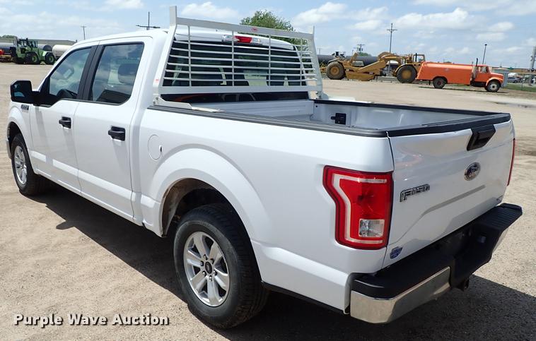 image for item DF1194 2015 Ford F150 SuperCrew pickup truck