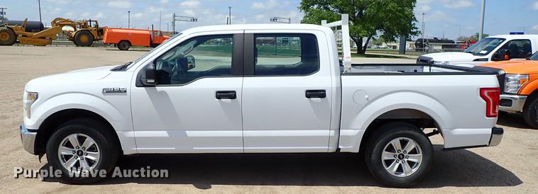 image for item DF1194 2015 Ford F150 SuperCrew pickup truck