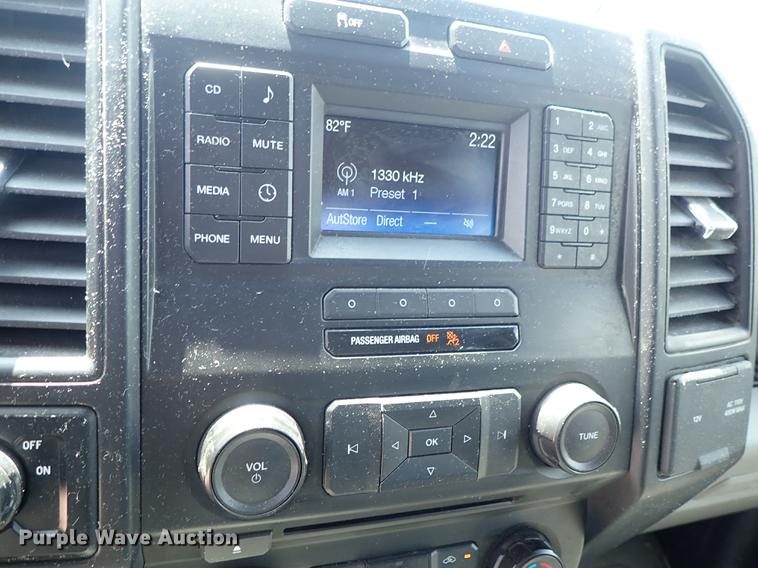 image for item DF1194 2015 Ford F150 SuperCrew pickup truck