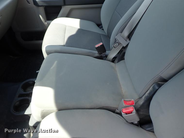 image for item DF1194 2015 Ford F150 SuperCrew pickup truck