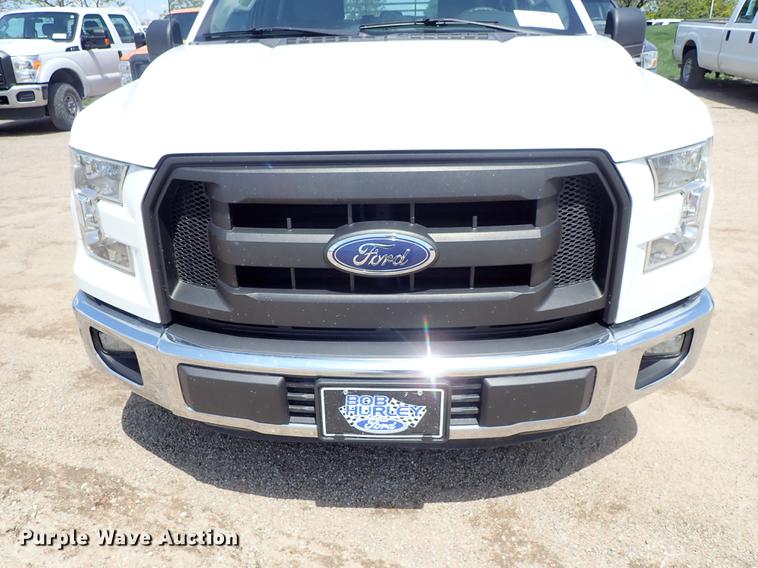 image for item DF1194 2015 Ford F150 SuperCrew pickup truck