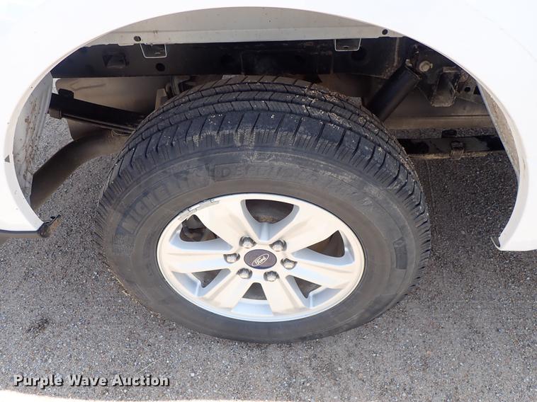 image for item DF1194 2015 Ford F150 SuperCrew pickup truck