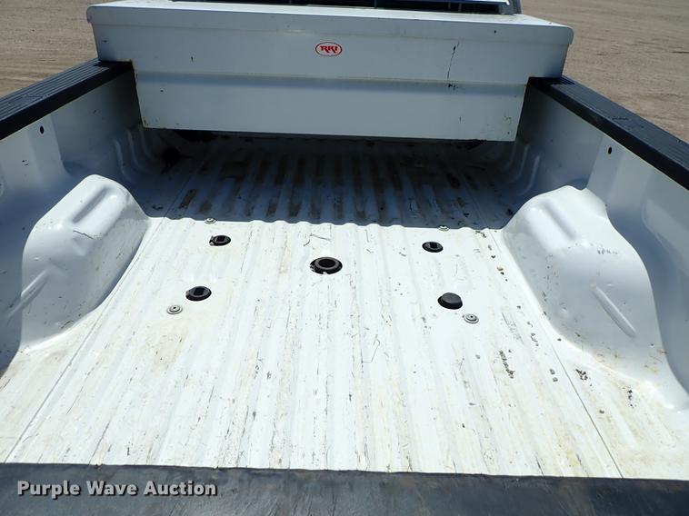 image for item DF1196 2016 Ford F250 Super Duty Crew Cab pickup truck