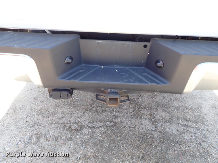 image for item DF1196 2016 Ford F250 Super Duty Crew Cab pickup truck