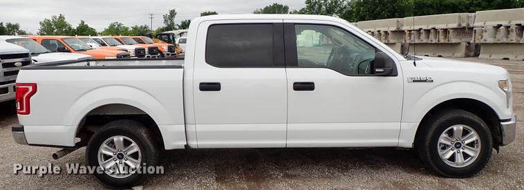 image for item DF1200 2016 Ford F150 SuperCrew pickup truck