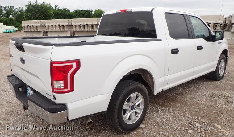 image for item DF1200 2016 Ford F150 SuperCrew pickup truck