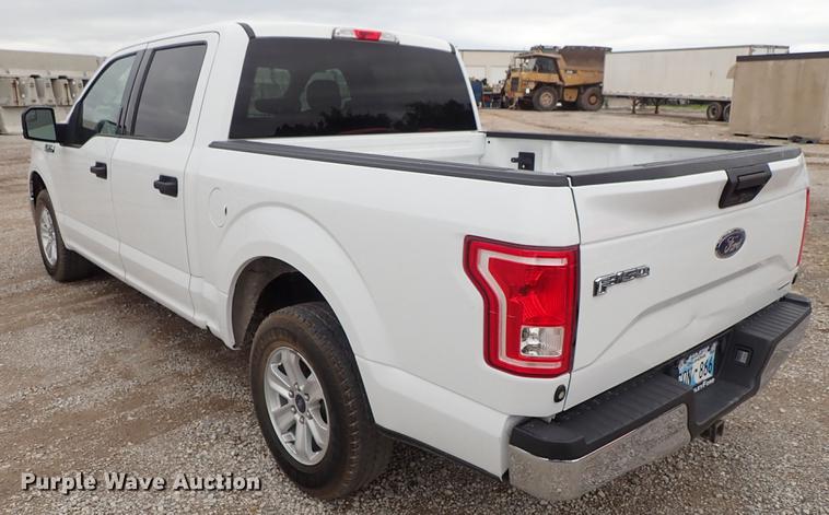 image for item DF1200 2016 Ford F150 SuperCrew pickup truck