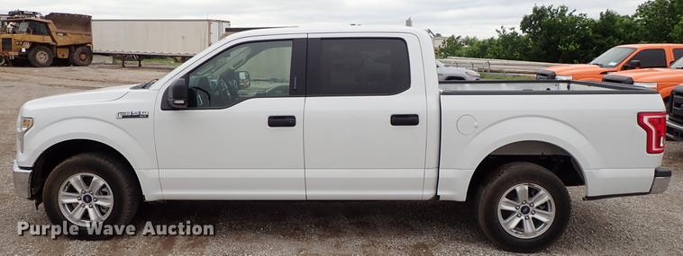 image for item DF1200 2016 Ford F150 SuperCrew pickup truck