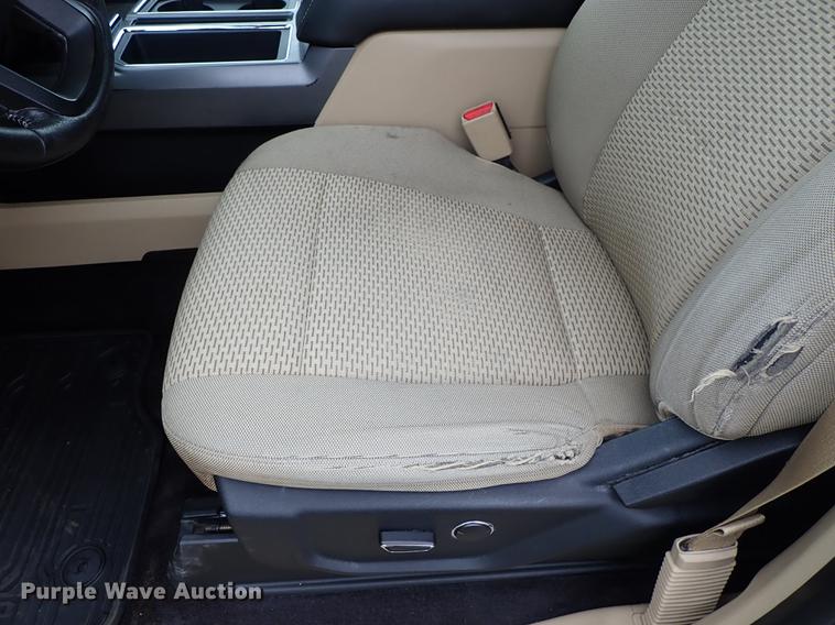 image for item DF1200 2016 Ford F150 SuperCrew pickup truck