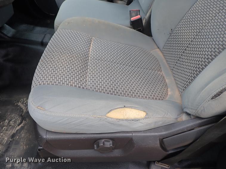 image for item DF1201 2015 Ford F250 Super Duty Crew Cab pickup truck