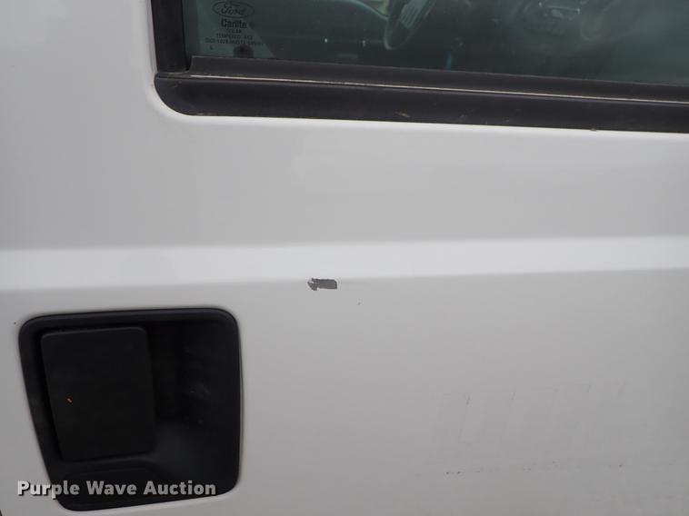 image for item DF1201 2015 Ford F250 Super Duty Crew Cab pickup truck