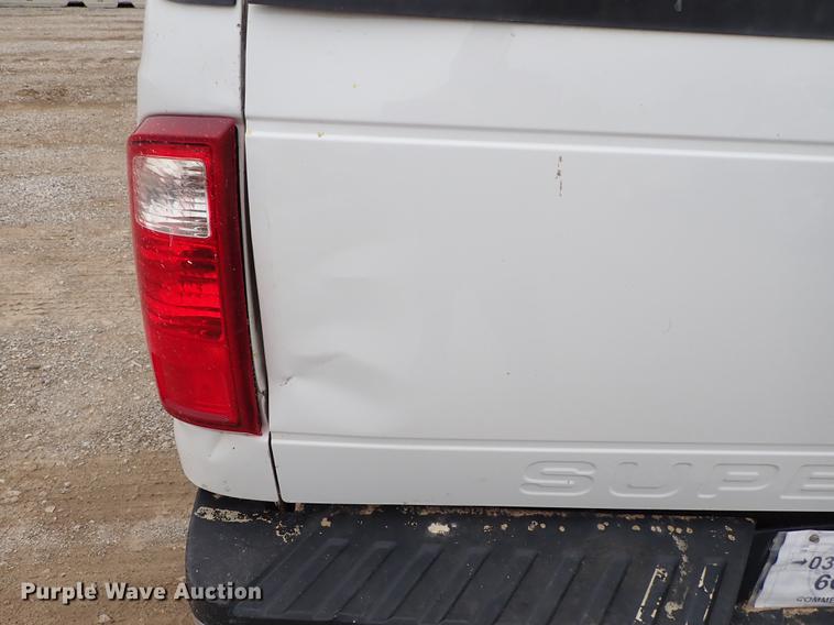 image for item DF1201 2015 Ford F250 Super Duty Crew Cab pickup truck