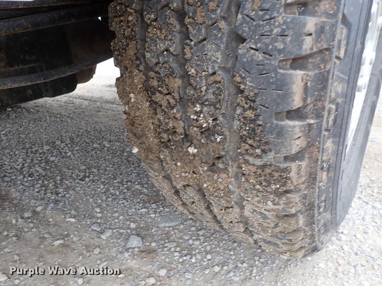 image for item DF1201 2015 Ford F250 Super Duty Crew Cab pickup truck