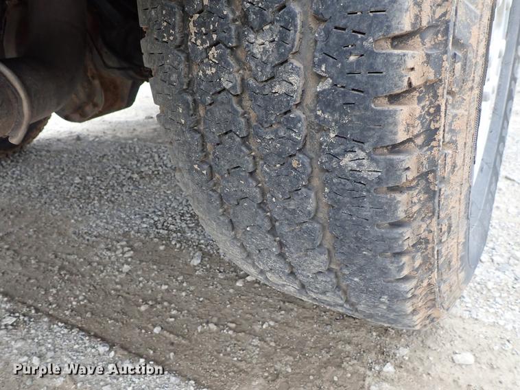 image for item DF1201 2015 Ford F250 Super Duty Crew Cab pickup truck