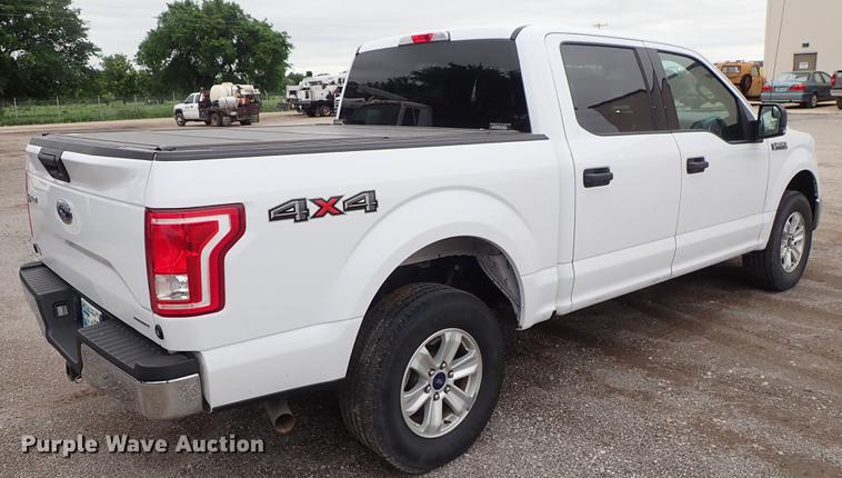 image for item DF1208 2015 Ford F150 SuperCrew pickup truck