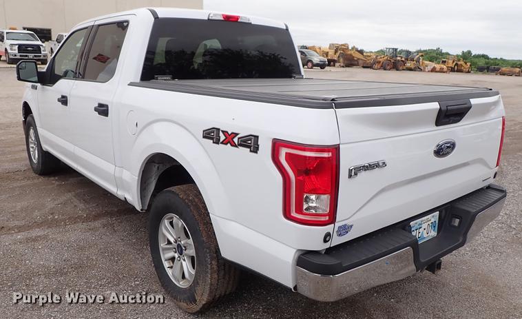 image for item DF1208 2015 Ford F150 SuperCrew pickup truck