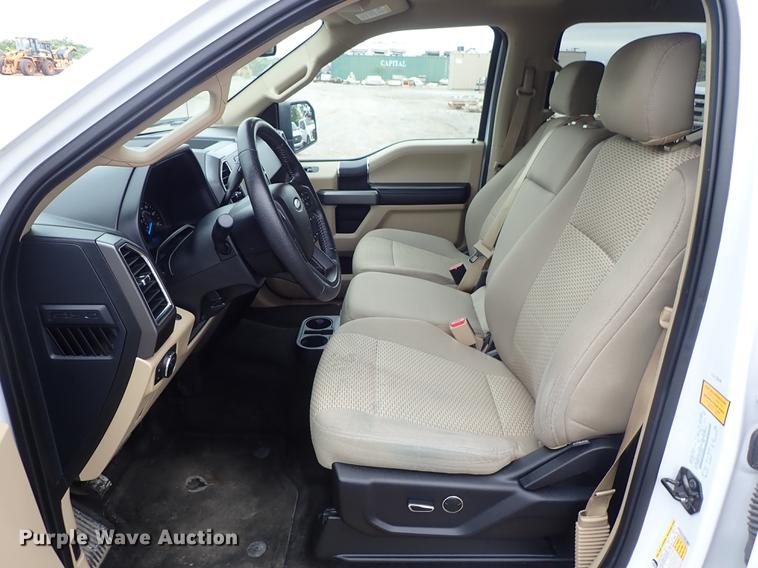 image for item DF1208 2015 Ford F150 SuperCrew pickup truck