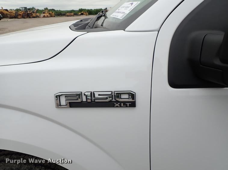 image for item DF1208 2015 Ford F150 SuperCrew pickup truck