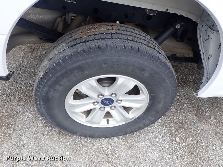 image for item DF1208 2015 Ford F150 SuperCrew pickup truck