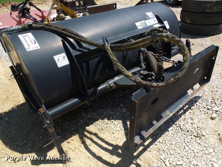 image for item DF7282 Bradco 33611 skid steer broom