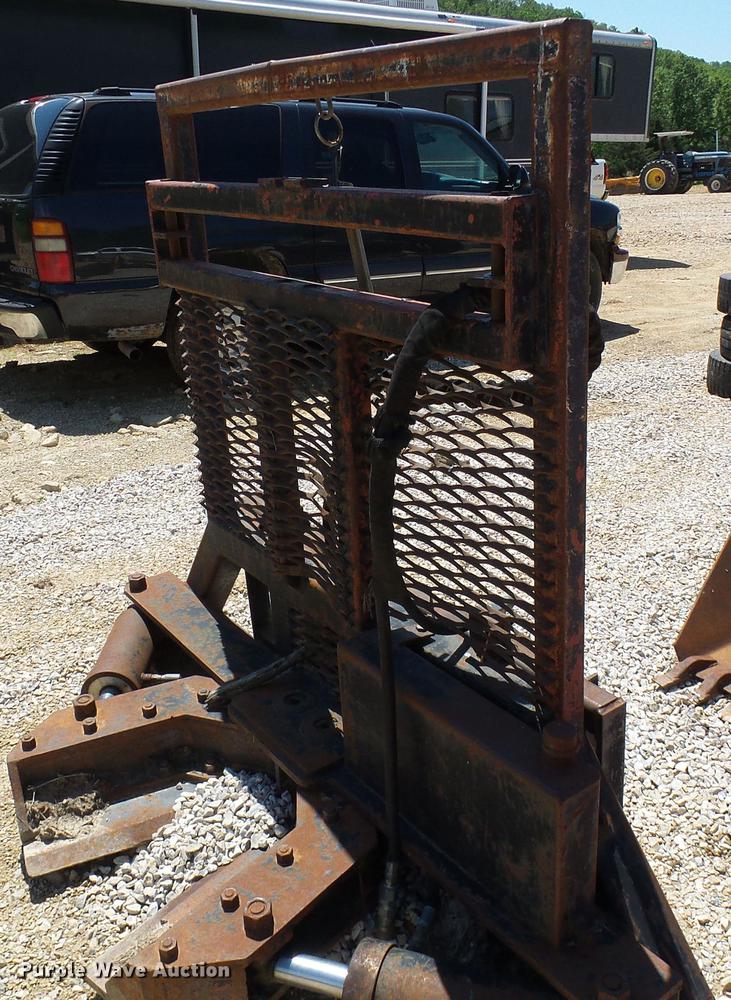 image for item DF7286 Skid steer tree shear