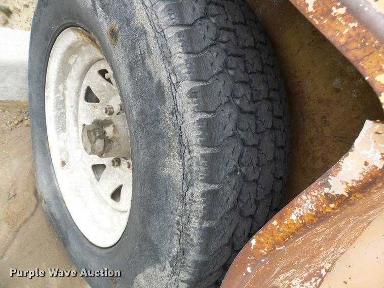 image for item DF7300 Leroi 185 air compressor