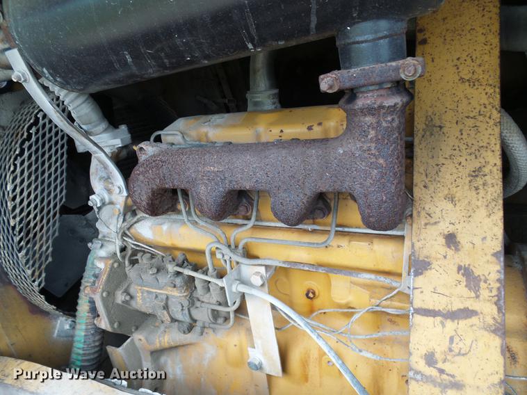 image for item DF7300 Leroi 185 air compressor