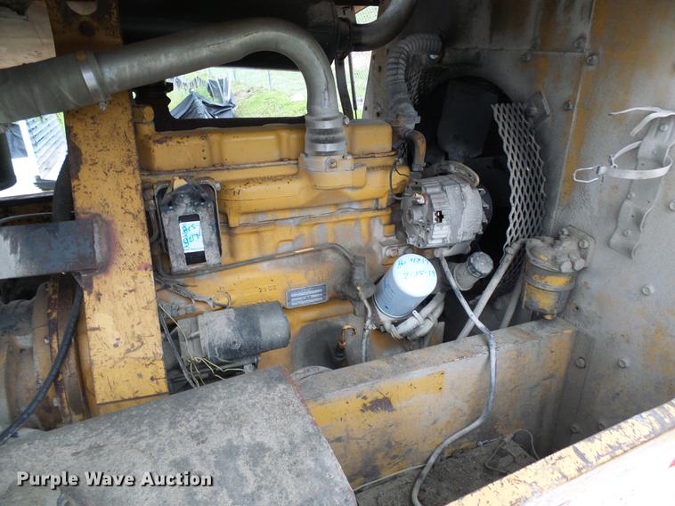 image for item DF7300 Leroi 185 air compressor