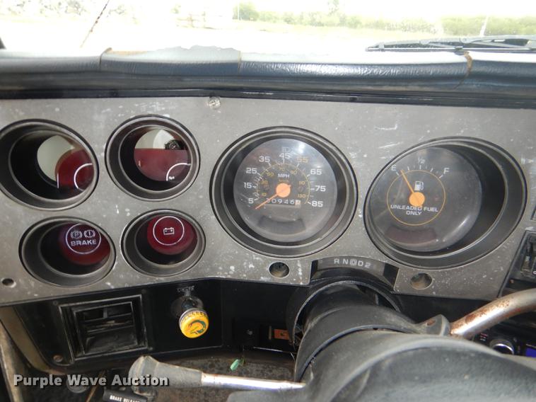 image for item DG1084 1986 Chevrolet Scottsdale 10 pickup truck