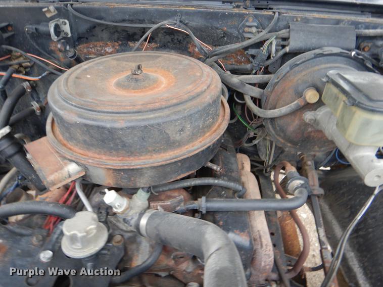 image for item DG1084 1986 Chevrolet Scottsdale 10 pickup truck