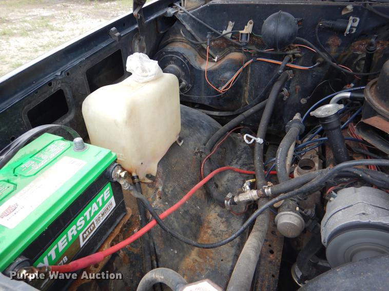 image for item DG1084 1986 Chevrolet Scottsdale 10 pickup truck