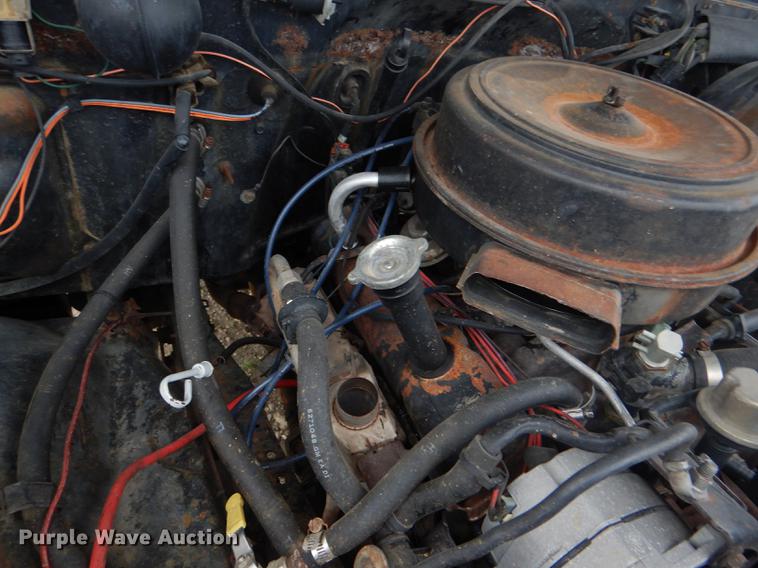 image for item DG1084 1986 Chevrolet Scottsdale 10 pickup truck