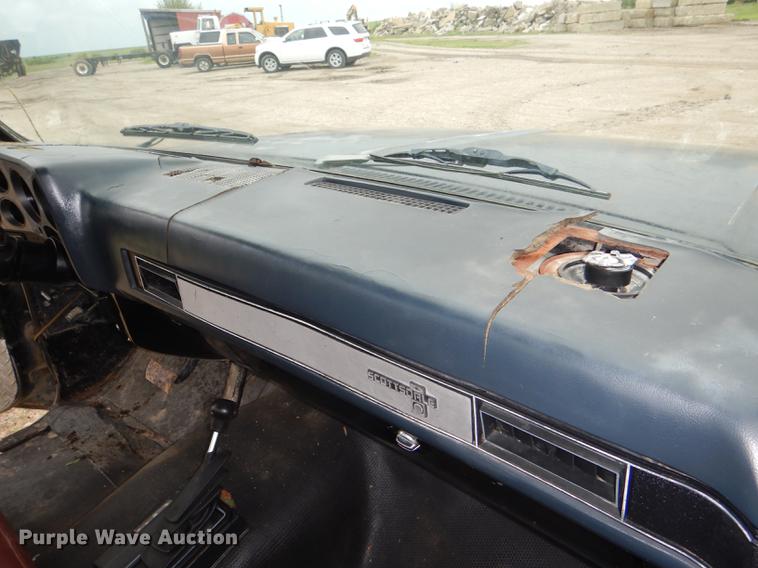 image for item DG1084 1986 Chevrolet Scottsdale 10 pickup truck