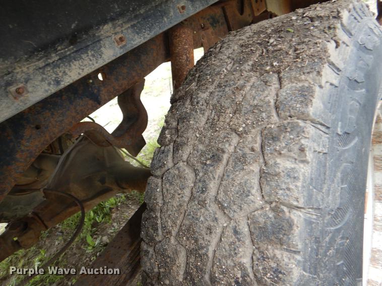 image for item DG1084 1986 Chevrolet Scottsdale 10 pickup truck