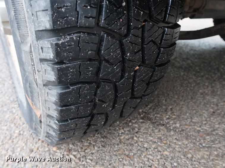 image for item DG3428 2008 Ford F350 Super Duty XL SuperCab utility bed pickup truck